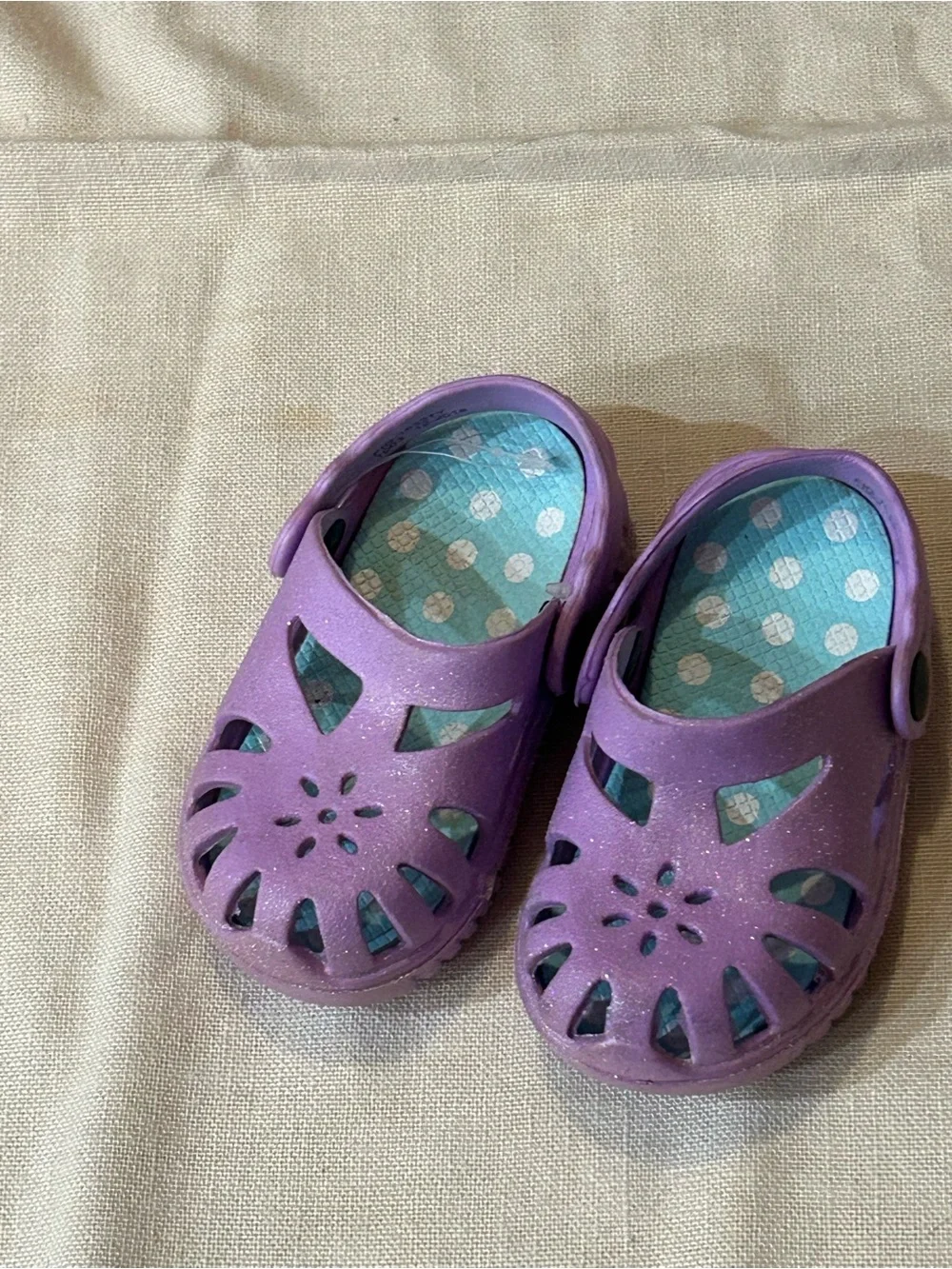 Kids Lightweight Purple Glitter Slip-On Sandals with purple lightPolka Dot Insol